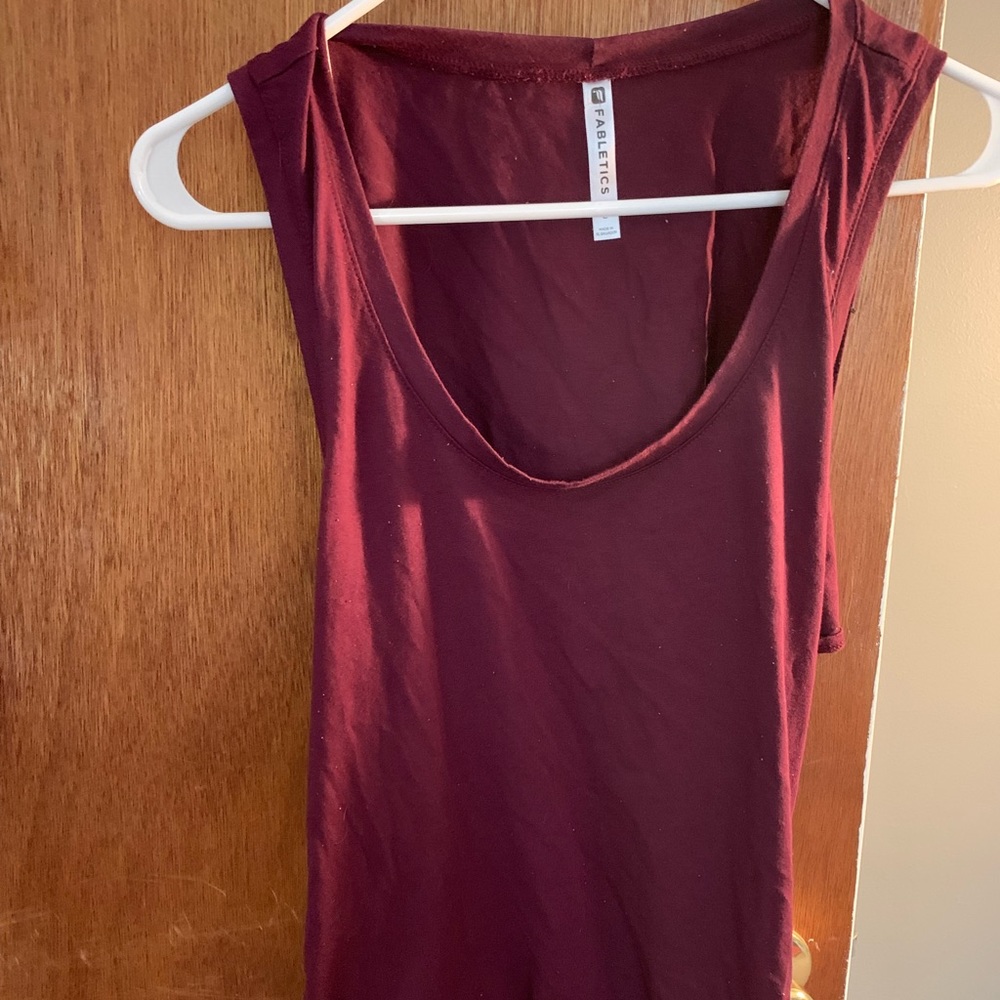 Open back workout tank top